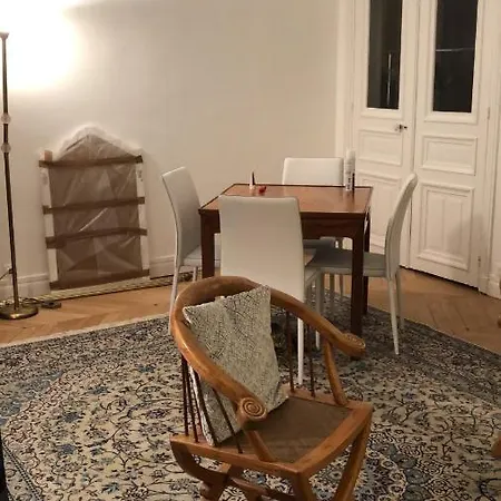 Апартаменты Trocadero